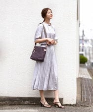 BKRGV90140 MK MICHEL KLEIN BAG(MK ミッシェルクラン バッグ) [撥水/500g以下の軽量]アクセントレザースクエアショルダーバッグ ブラウン×ピンク