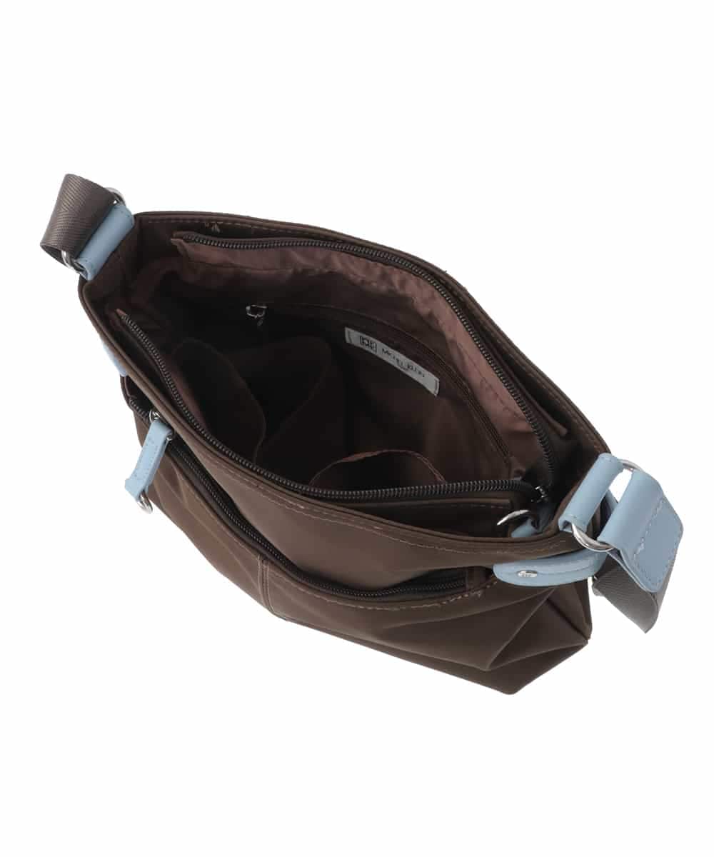 BKRGV90140 MK MICHEL KLEIN BAG(MK ミッシェルクラン バッグ) [撥水/500g以下の軽量]アクセントレザースクエアショルダーバッグ ブラウン×ライトブルー