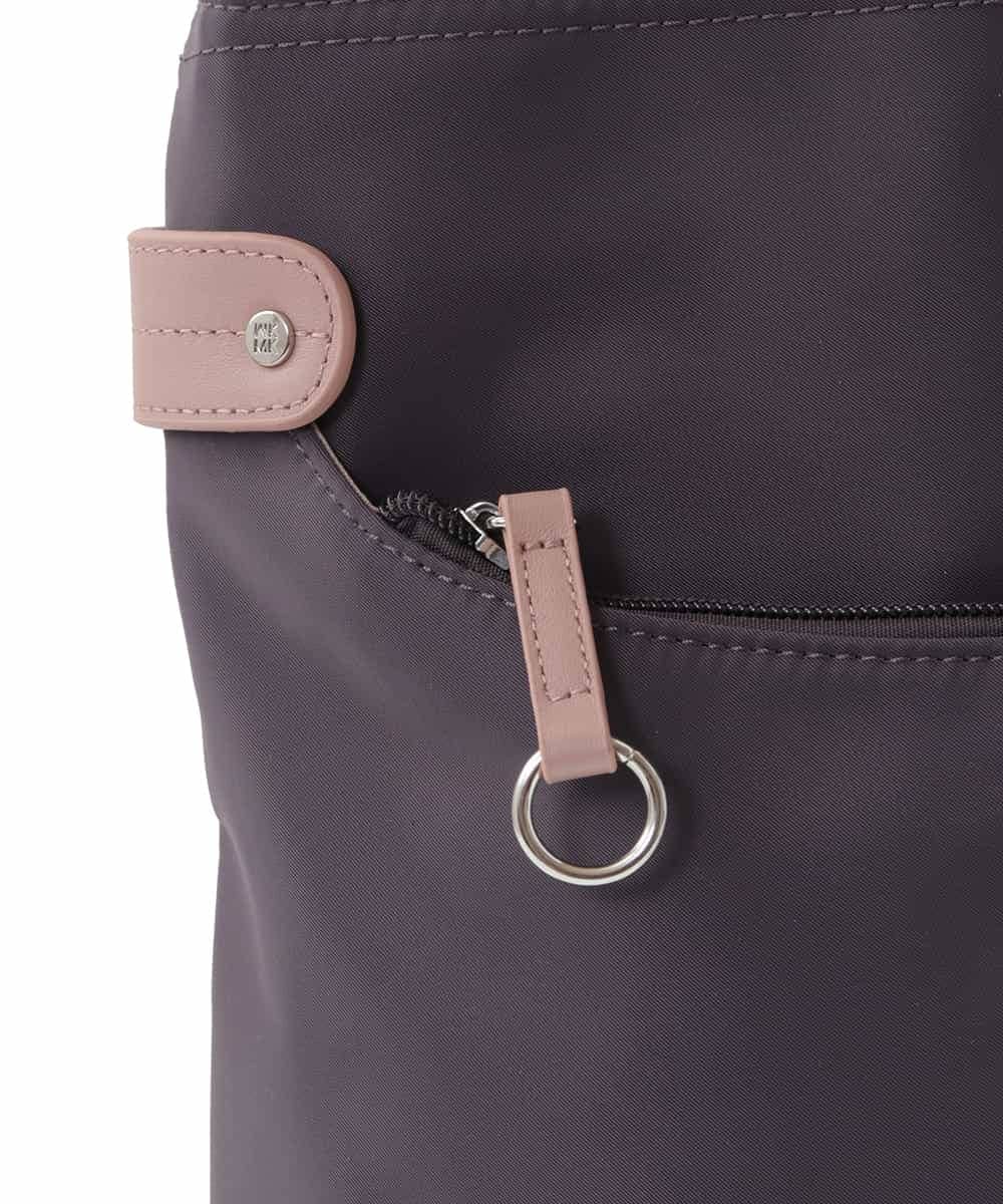 BKRGV90140 MK MICHEL KLEIN BAG(MK ミッシェルクラン バッグ) [撥水/500g以下の軽量]アクセントレザースクエアショルダーバッグ ブラウン×ライトブルー