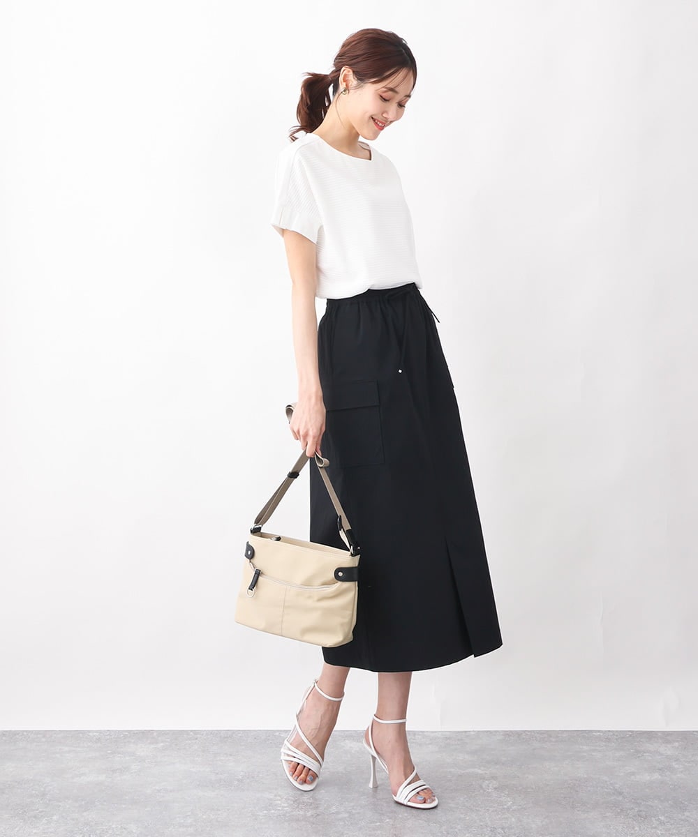 BKRGV91135 MK MICHEL KLEIN BAG(MK ミッシェルクラン バッグ) [撥水/500g以下の軽量]アクセントレザーコンパクトショルダーバッグ ベージュ×ブラック