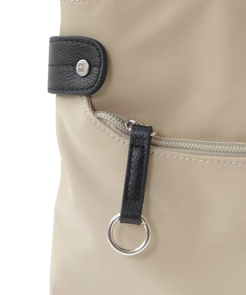 BKRGV91135 MK MICHEL KLEIN BAG(MK ミッシェルクラン バッグ) [撥水/500g以下の軽量]アクセントレザーコンパクトショルダーバッグ ベージュ×ブラック
