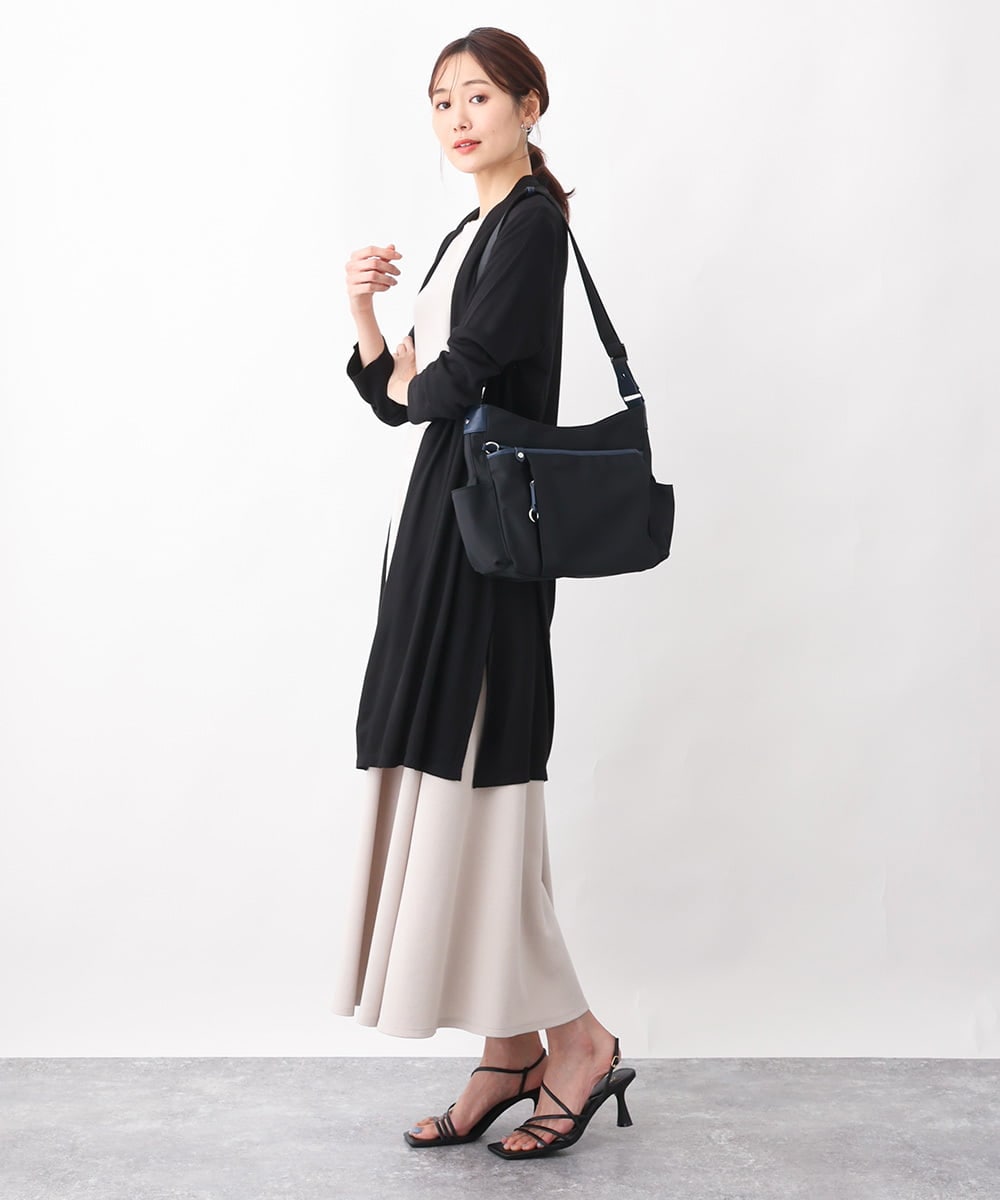 BKRGV94150 MK MICHEL KLEIN BAG(MK ミッシェルクラン バッグ) [撥水/500g以下の軽量]アクセントレザーショルダーバッグ ブラウン×ライトブルー