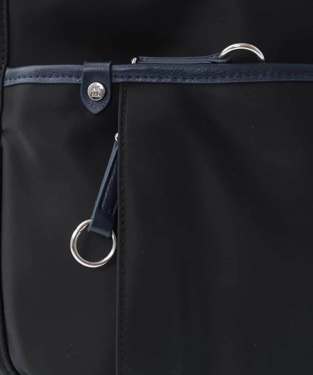 BKRGV94150 MK MICHEL KLEIN BAG(MK ミッシェルクラン バッグ) [撥水/500g以下の軽量]アクセントレザーショルダーバッグ ブラウン×ライトブルー