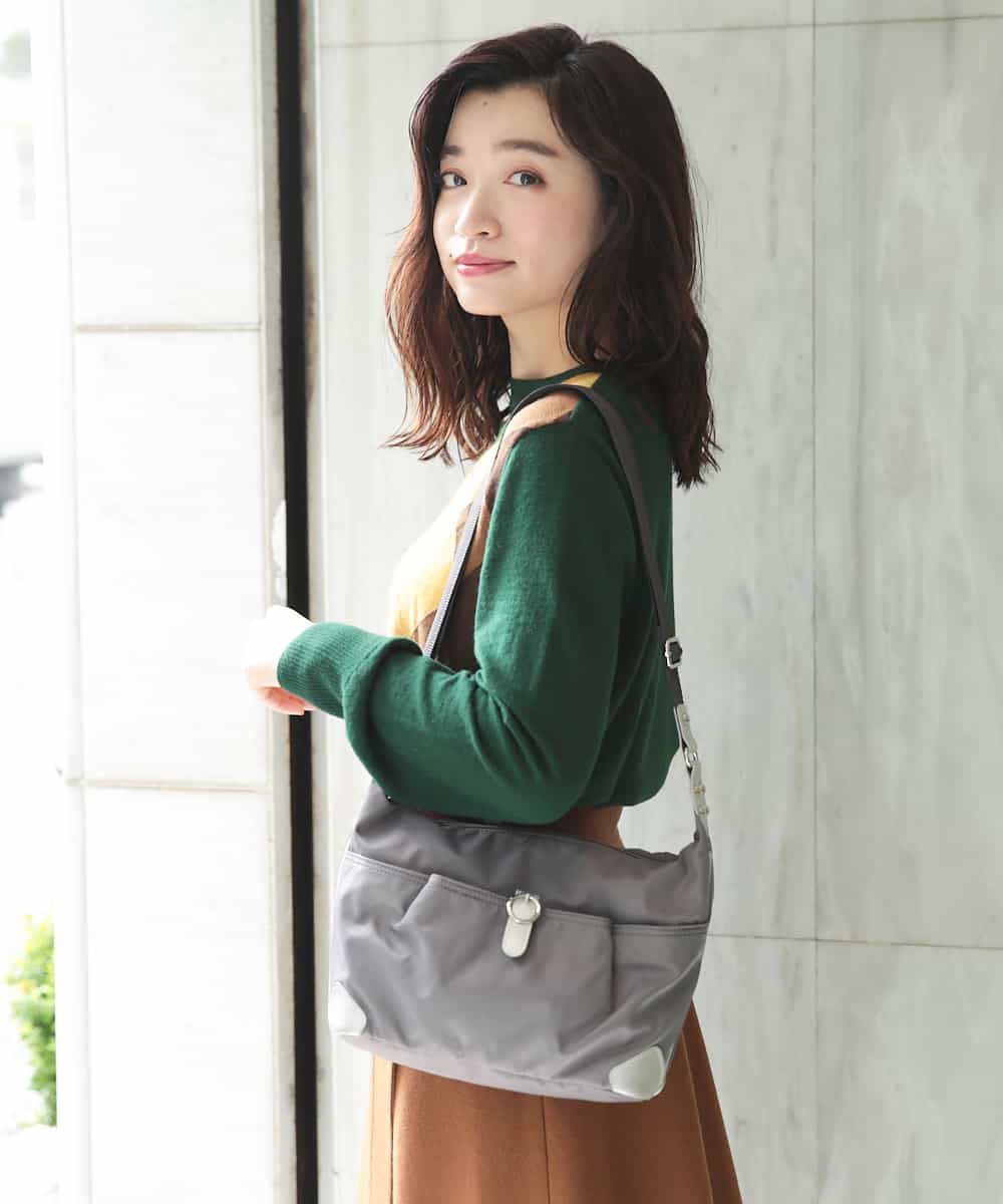 BKRTD81090 MK MICHEL KLEIN BAG(MK ミッシェルクラン バッグ) 【撥水】ナイロンショルダーバッグ レッド