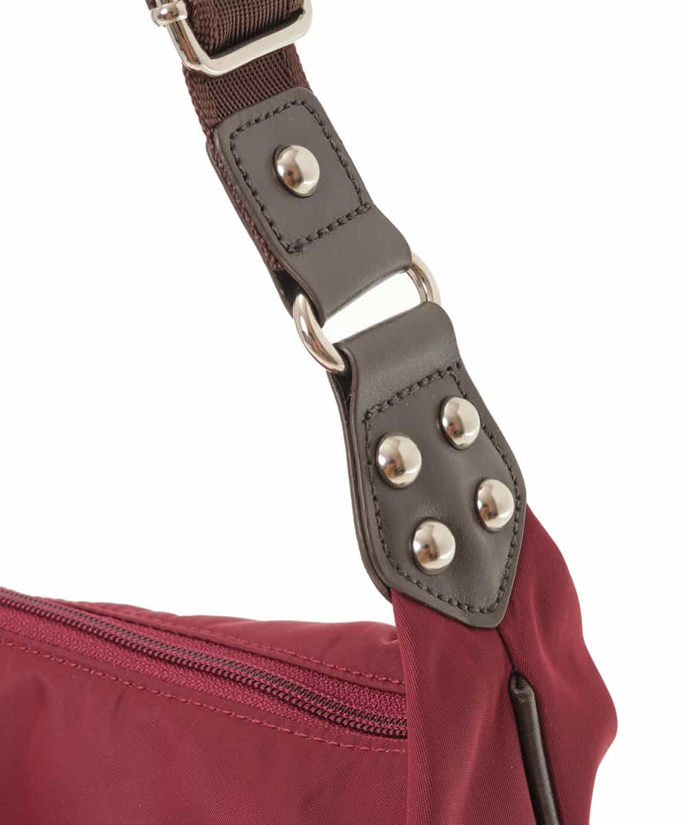 BKRTD81090 MK MICHEL KLEIN BAG(MK ミッシェルクラン バッグ) 【撥水】ナイロンショルダーバッグ レッド