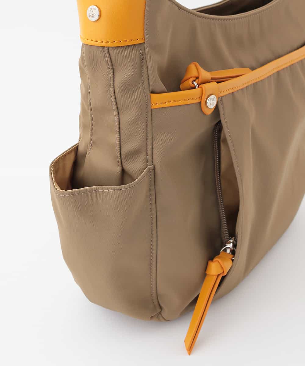 BKRTD94120 MK MICHEL KLEIN BAG(MK ミッシェルクラン バッグ) 【撥水】ナイロンショルダーバッグ マスタードｘカーキ
