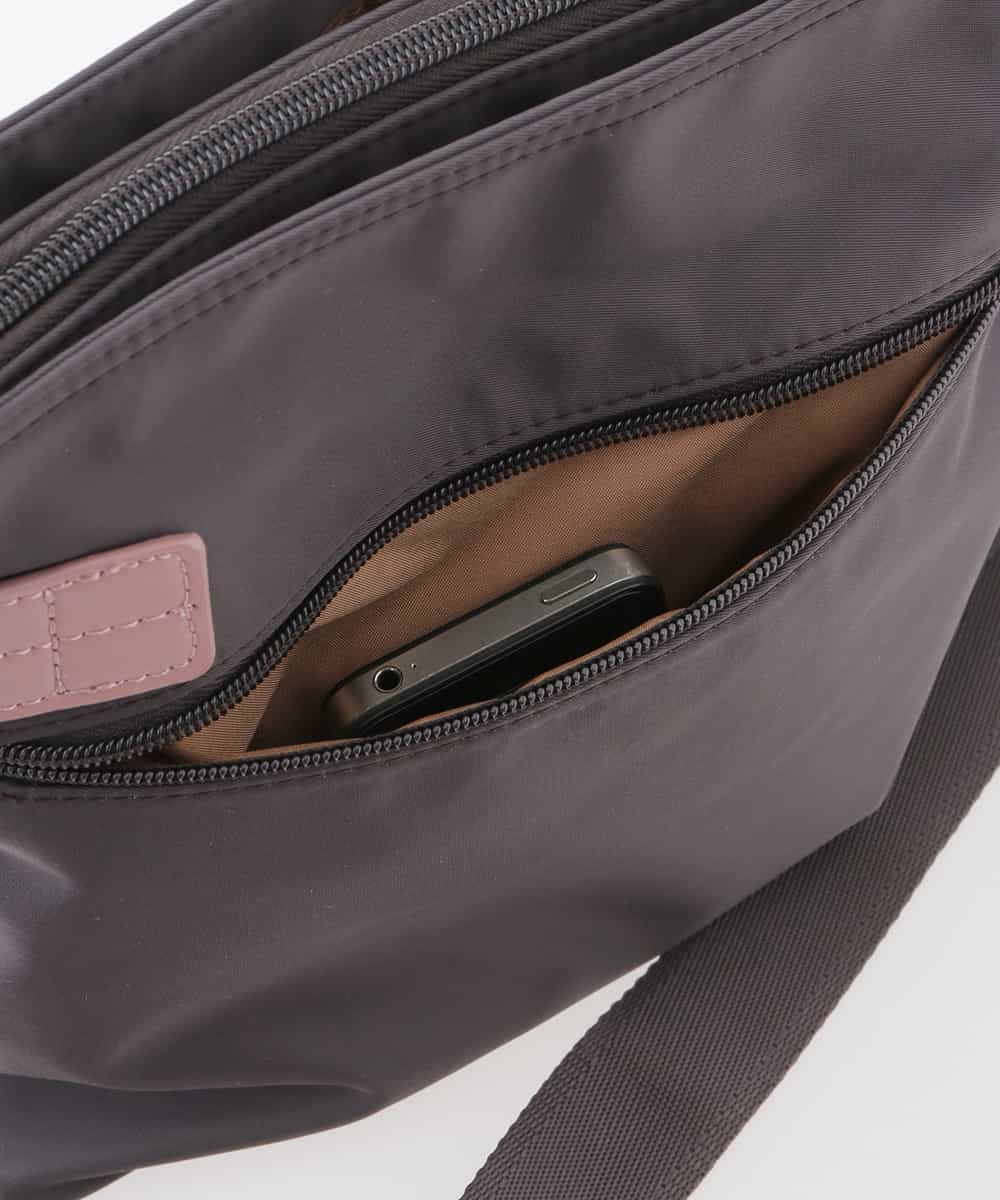 BKRTE90120 MK MICHEL KLEIN BAG(MK ミッシェルクラン バッグ) 【撥水】ナイロンショルダーバッグ ピンクｘダークブラウン
