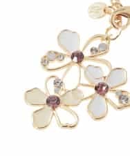 BKSGD01040 MK MICHEL KLEIN BAG(MK ミッシェルクラン バッグ) 透かしフラワーモチーフチャーム ホワイト