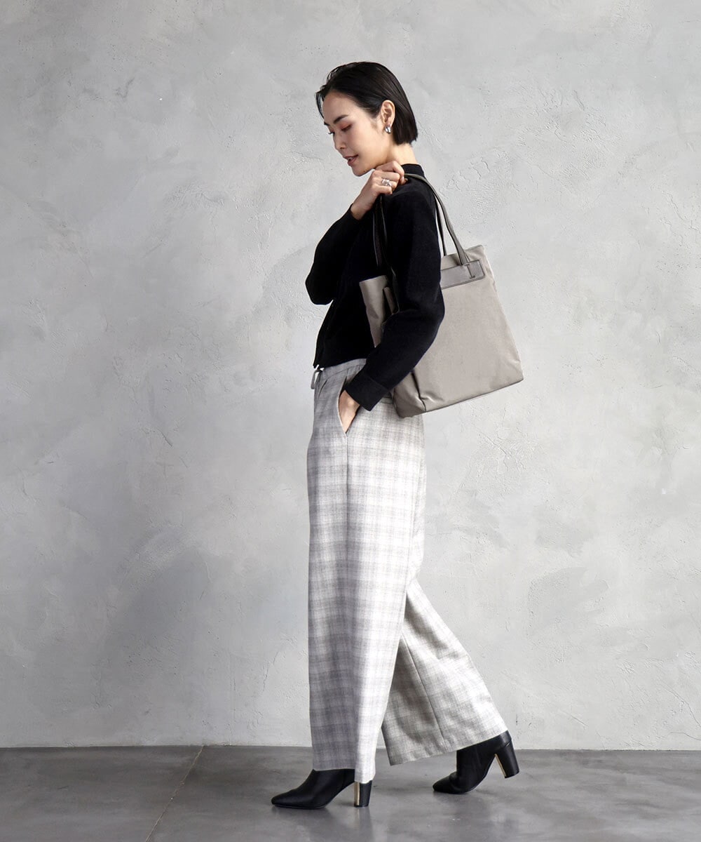 BPBAD01170 MK MICHEL KLEIN BAG(MK ミッシェルクラン バッグ) [A4収納可]異素材ジョイントスクエアトートバッグ ブラック