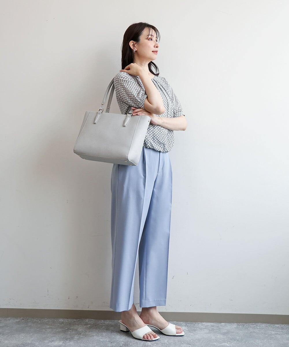 BPBGD61160 MK MICHEL KLEIN BAG(MK ミッシェルクラン バッグ) [2WAY/A4収納可]合成皮革エンボスビジネストート ライトグレー