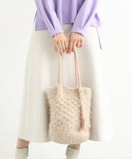 BPCAS01130 MK MICHEL KLEIN BAG(MK ミッシェルクラン バッグ) タッセル付きニットバッグ ベージュ