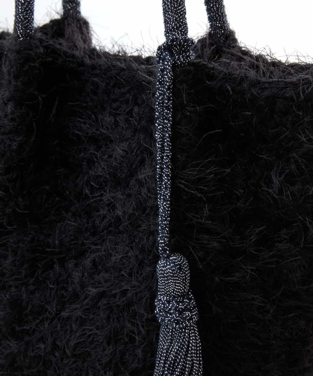BPCAS01130 MK MICHEL KLEIN BAG(MK ミッシェルクラン バッグ) タッセル付きニットバッグ ベージュ