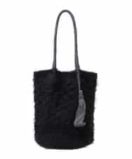 BPCAS01130 MK MICHEL KLEIN BAG(MK ミッシェルクラン バッグ) タッセル付きニットバッグ ブラック