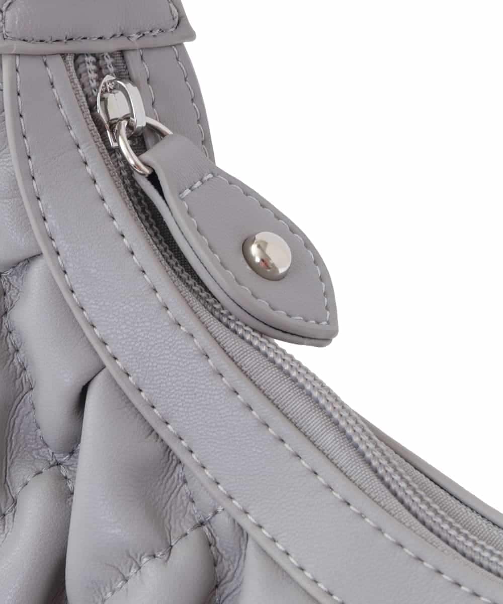 BPCAS05130 MK MICHEL KLEIN BAG(MK ミッシェルクラン バッグ) [チャーム付]キルティングデザインバッグ グレー