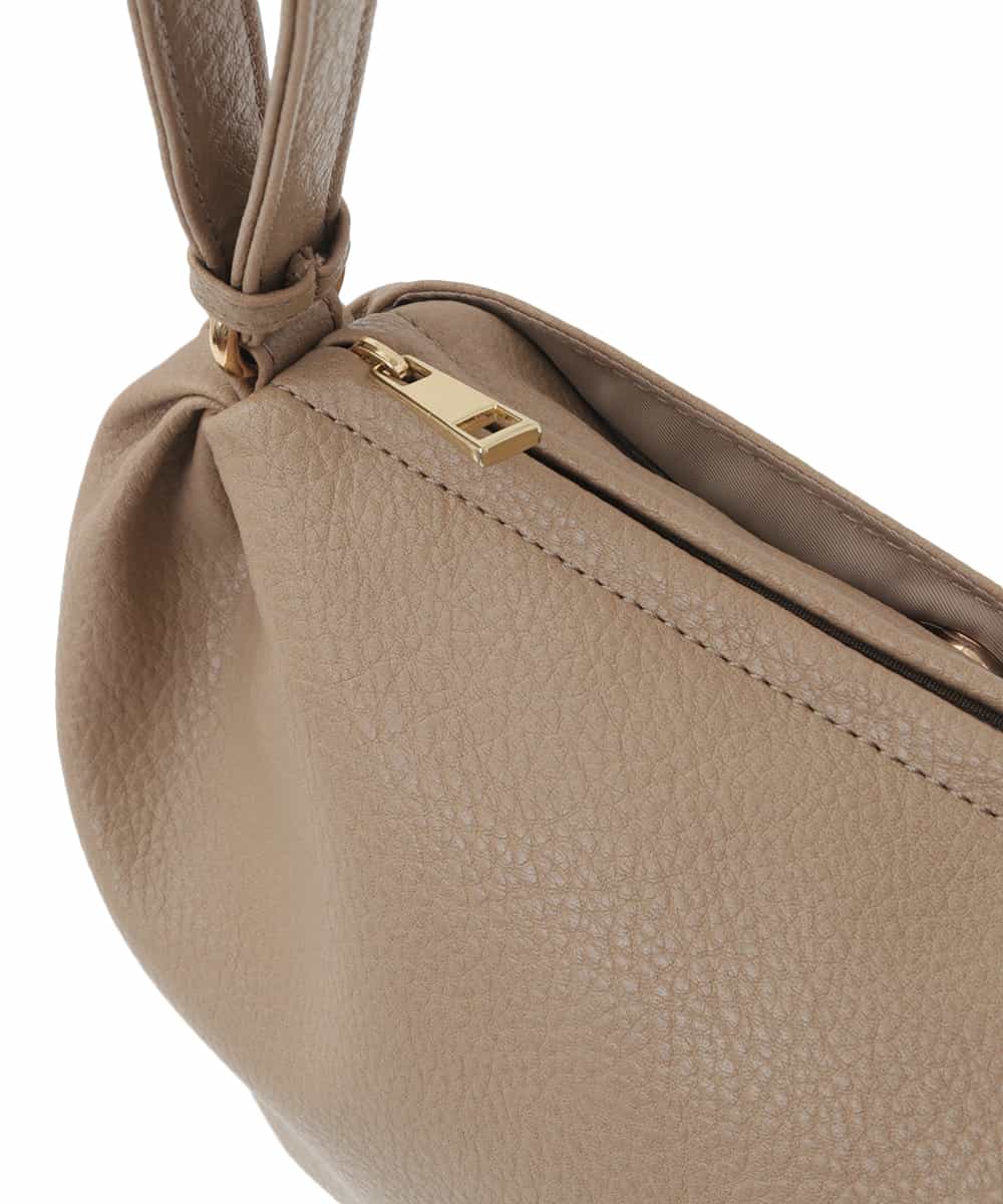 BPCAW40130 MK MICHEL KLEIN BAG(MK ミッシェルクラン バッグ) フェイクレザー ラウンドショルダーバッグ ベージュ