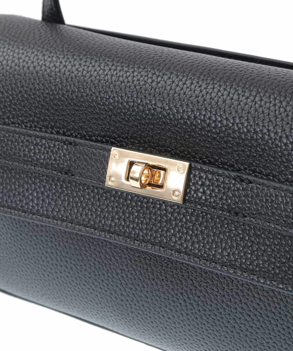 BPCEV24130 MK MICHEL KLEIN BAG(MK ミッシェルクラン バッグ) 合成皮革スクエアショルダーバッグ イエロー