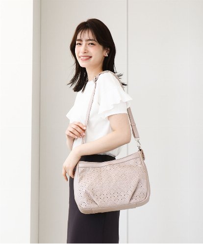 BPCGA30150 MK MICHEL KLEIN BAG [2WAY]パンチングレイヤードショルダーバッグ