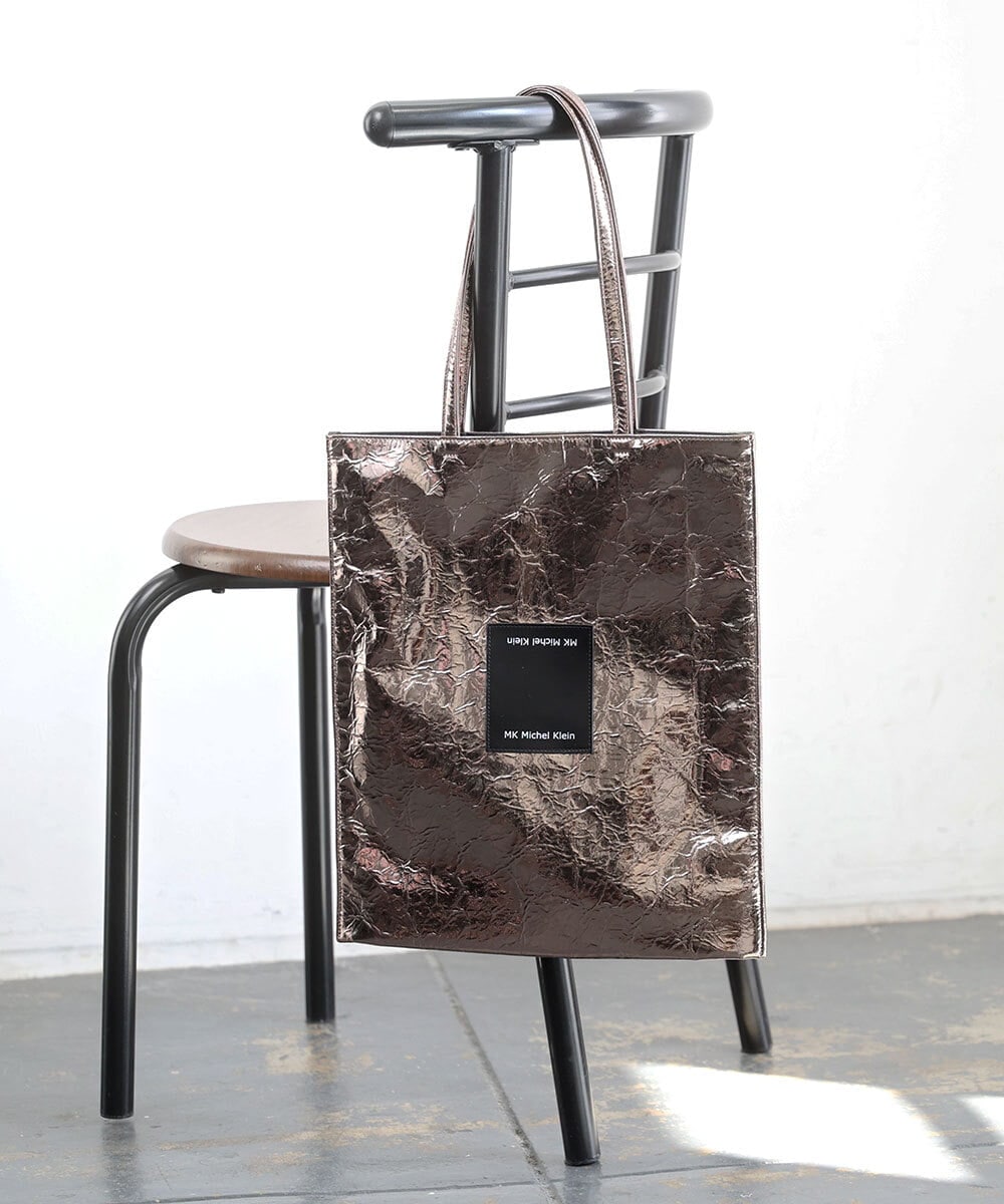 BPCGD43130 MK MICHEL KLEIN BAG(MK ミッシェルクラン バッグ) [軽量/A4収納可]合成皮革シンプルロゴトートバッグ ガンメタ