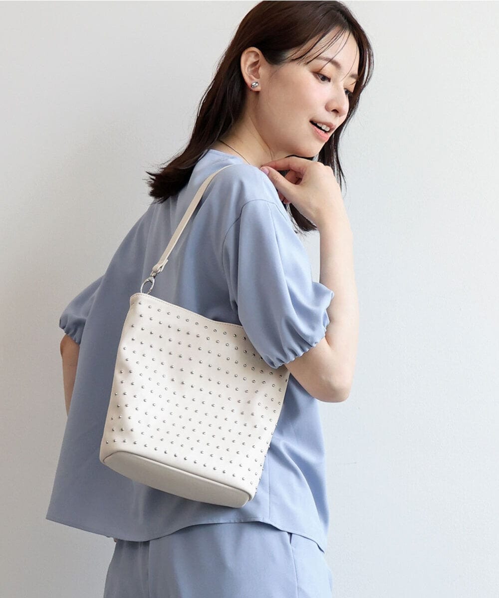 BPCGD52140 MK MICHEL KLEIN BAG(MK ミッシェルクラン バッグ) [2WAY/軽量]スタッズワンハンドルバッグ アイボリー