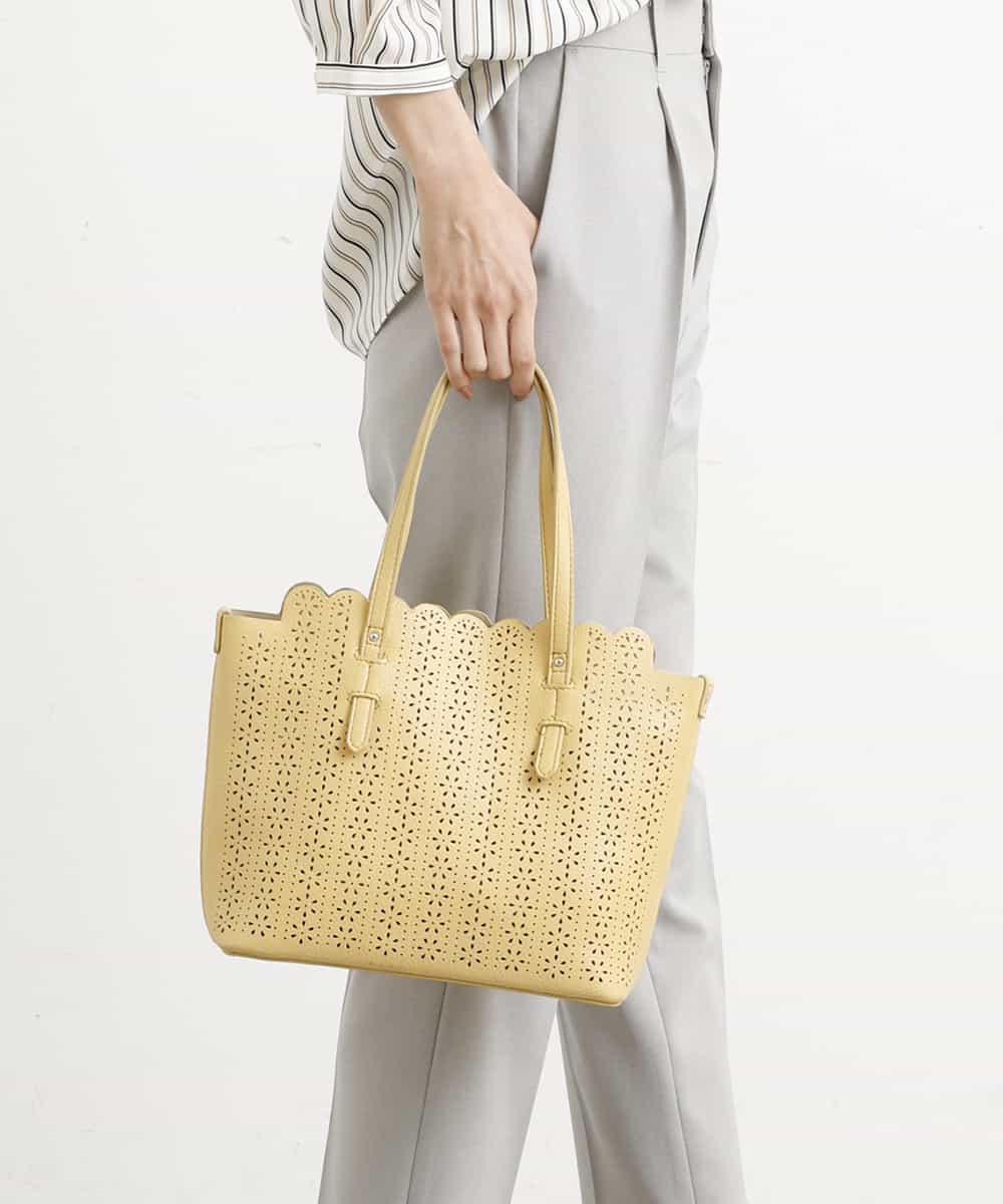 インナーポーチ付き】スカラップトートバッグ(トートバッグ) | MK MICHEL KLEIN BAG(MK ミッシェルクラン バッグ )|イトキンオンラインストア インナーポーチ付き】スカラップトートバッグ(トートバッグ) | MK MICHEL KLEIN BAG(MK ミッシェルクラン バッグ )|イトキンオンラインストア