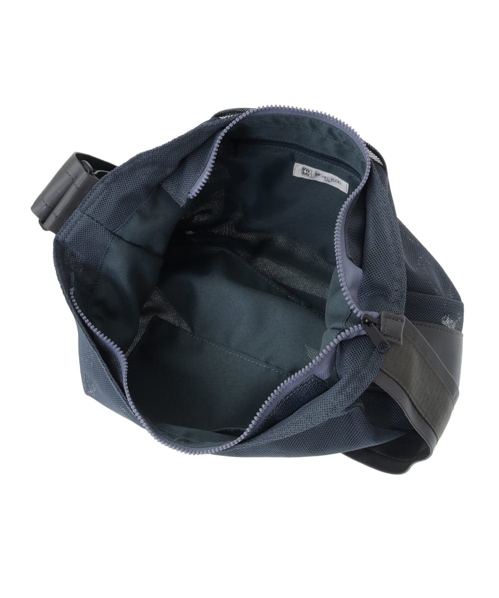 BPCGV54140 MK MICHEL KLEIN BAG(MK ミッシェルクラン バッグ) [500mlペットボトルより軽い]メッシュデザインショルダーバッグ ライトグレー