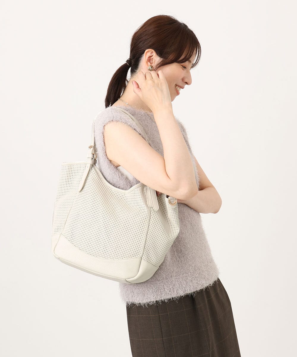 BPCJD61170 MK MICHEL KLEIN BAG(MK ミッシェルクラン バッグ) [2WAY/500g以下の軽量]ベルトデザインパンチングトート イエロー