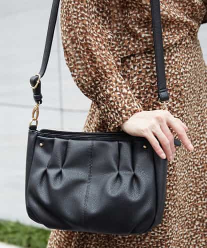 MK MICHEL KLEIN BAG(エムケー ミッシェルクラン バッグ) 【2WAY/軽量】タックショルダーバッグ ブラック フリーサイズ