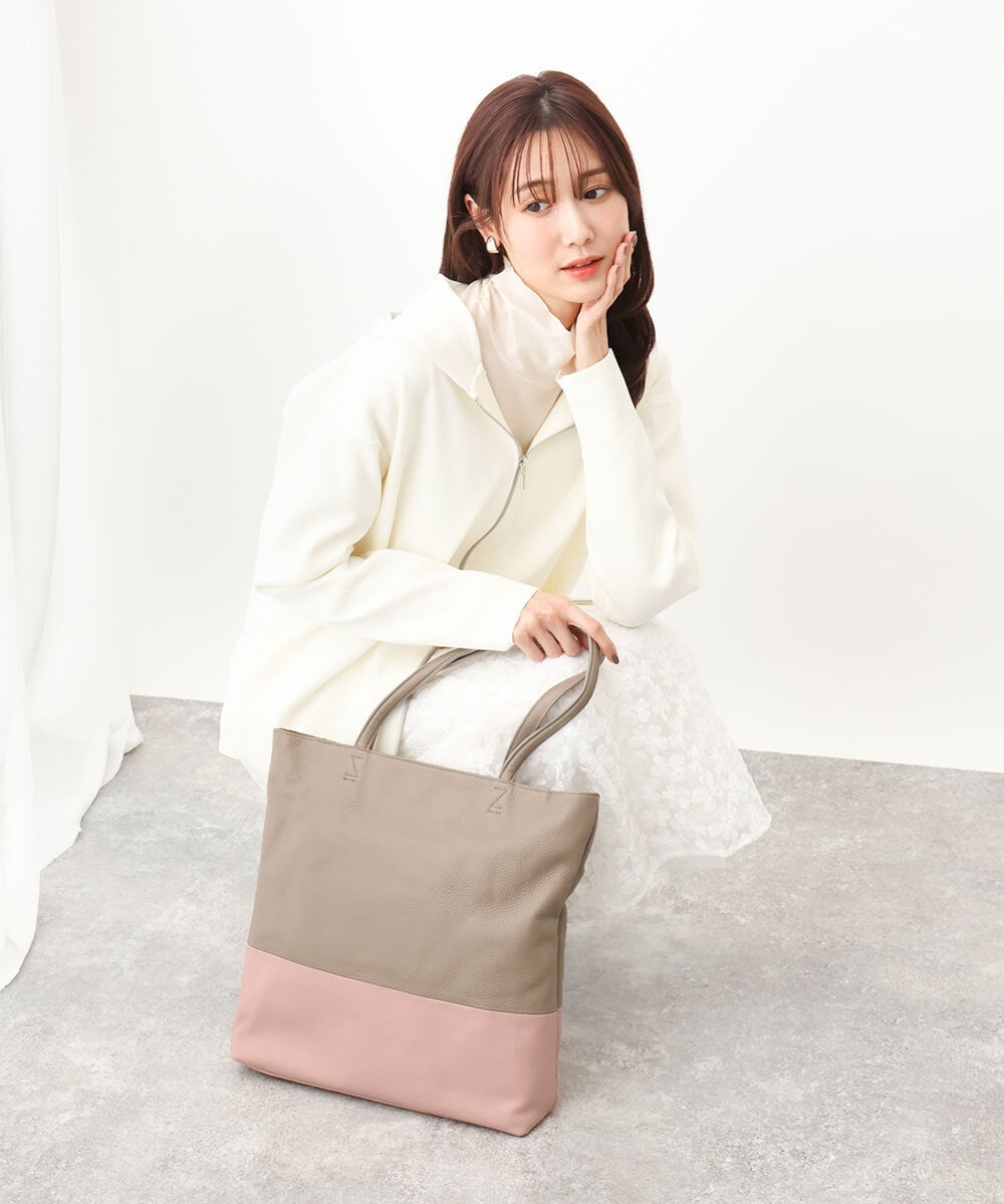 BPKAA21260 MK MICHEL KLEIN BAG(MK ミッシェルクラン バッグ) カウレザー切り替えデザイントートバッグ ネイビー