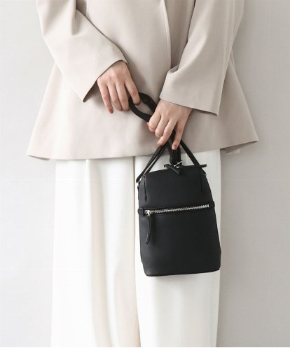 BPKAD80190 MK MICHEL KLEIN BAG 牛革ラウンドジップショルダーバッグ