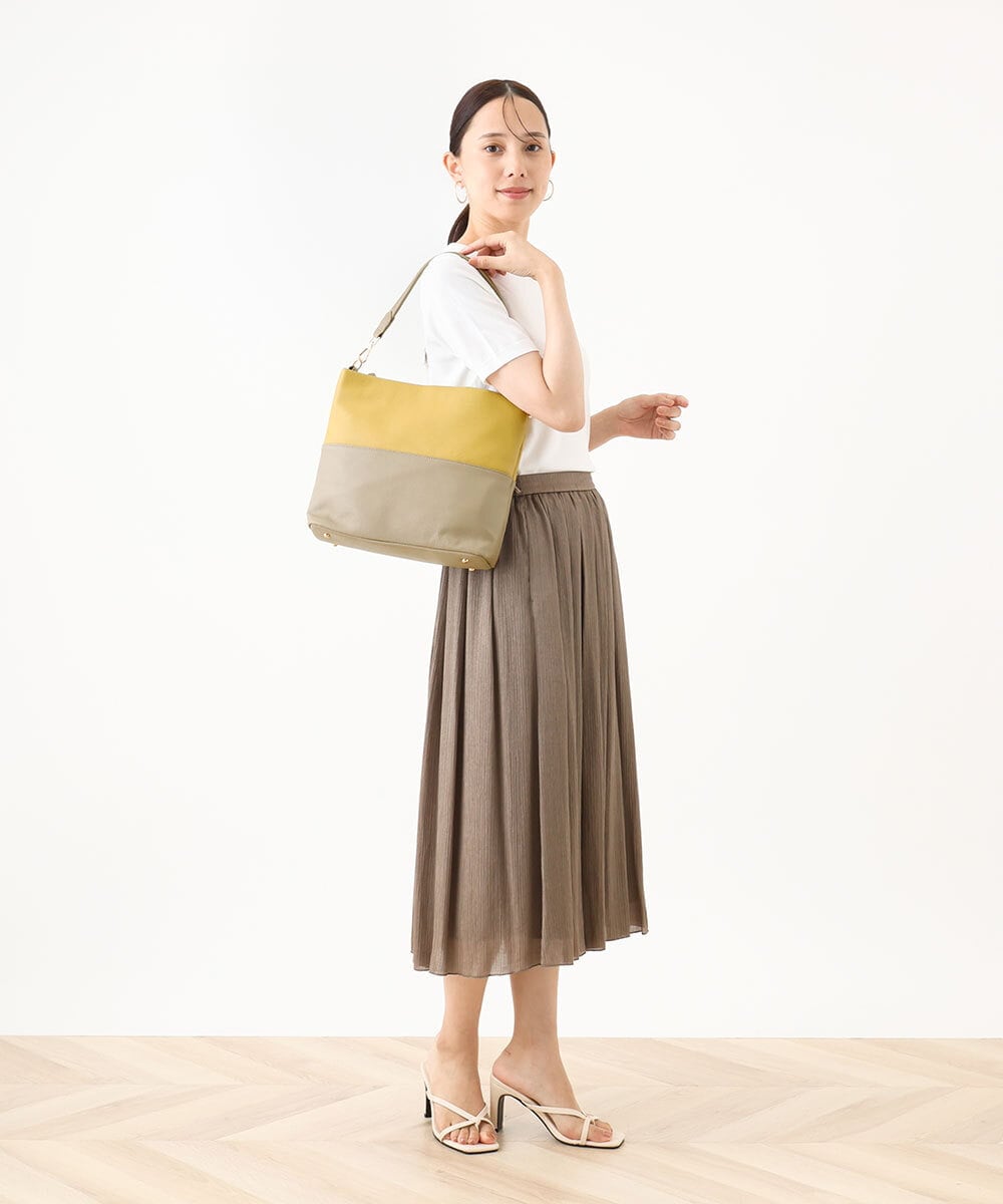 BPKAD82250 MK MICHEL KLEIN BAG(MK ミッシェルクラン バッグ) [2WAY]バイカラースクエアレザーバッグ イエロー