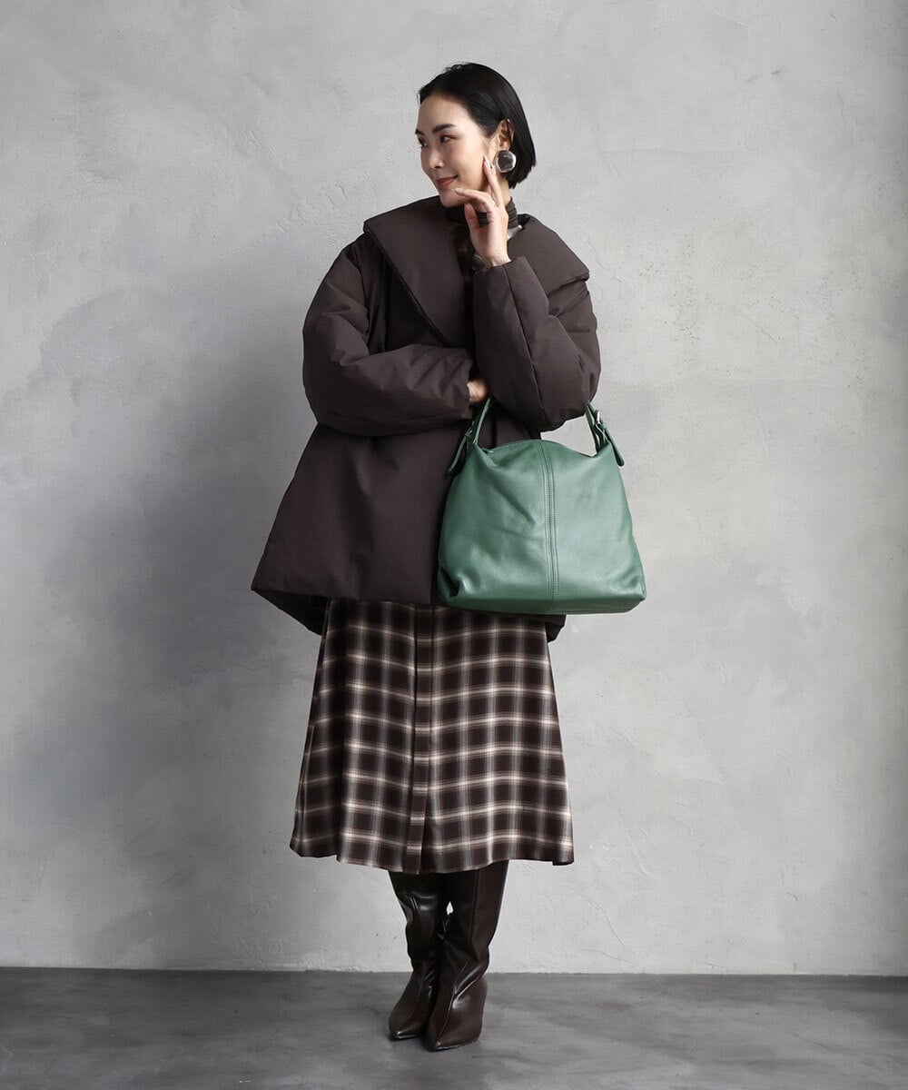 BPKAD83250 MK MICHEL KLEIN BAG(MK ミッシェルクラン バッグ) 台形カウレザートートバッグ グリーン