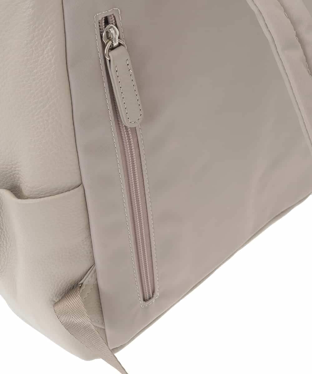 BPKAD84220 MK MICHEL KLEIN BAG(MK ミッシェルクラン バッグ) タックデザインカウレザーリュック ライトグレー