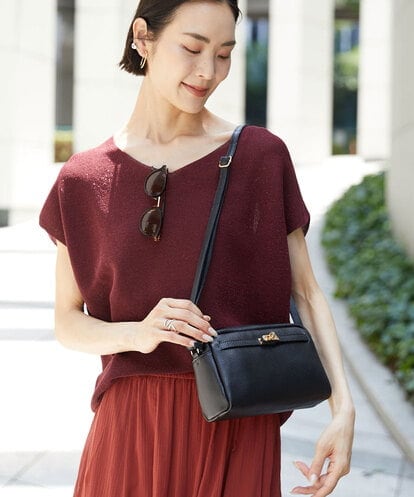 BPKAG88200 MK MICHEL KLEIN BAG [軽量]カウレザースクエアミニショルダー