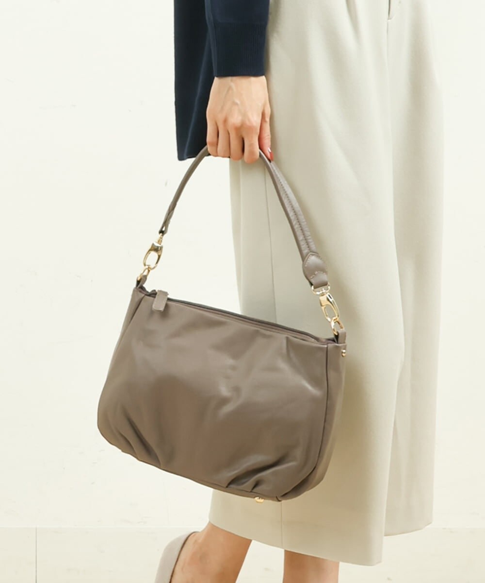 BPKAS01230 MK MICHEL KLEIN BAG(MK ミッシェルクラン バッグ) 【2WAY】カウレザータックデザインミニトートバッグ グレー