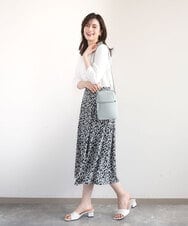 BPKGD80190 MK MICHEL KLEIN BAG(MK ミッシェルクラン バッグ) [300g以下の軽量]牛革ラウンドジップショルダーバッグ ライトブルー