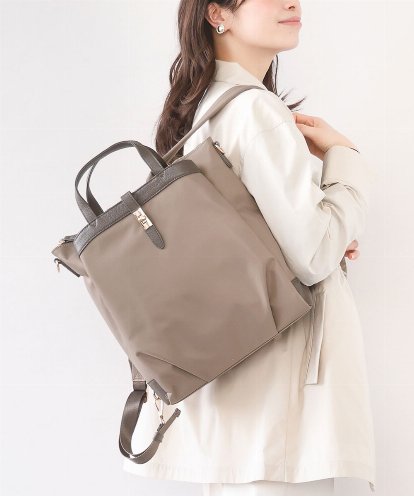BPRAD21180 MK MICHEL KLEIN BAG [3WAY/撥水]レザーポイントデザインリュック