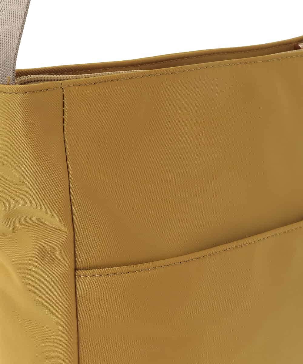 BPRAD23140 MK MICHEL KLEIN BAG(MK ミッシェルクラン バッグ) [撥水]ナイロンスクエアショルダーバッグ マスタード