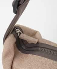 BPRAG01130 MK MICHEL KLEIN BAG(MK ミッシェルクラン バッグ) [300g以下の軽量]タグアクセントラメボディバッグ ベージュ