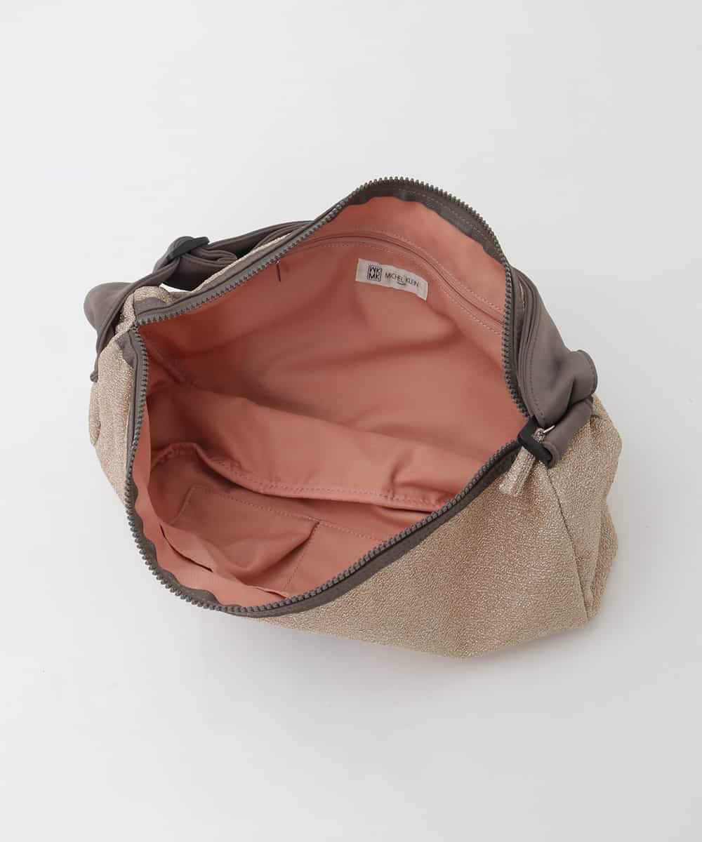 BPRAG01130 MK MICHEL KLEIN BAG(MK ミッシェルクラン バッグ) [300g以下の軽量]タグアクセントラメボディバッグ ベージュ
