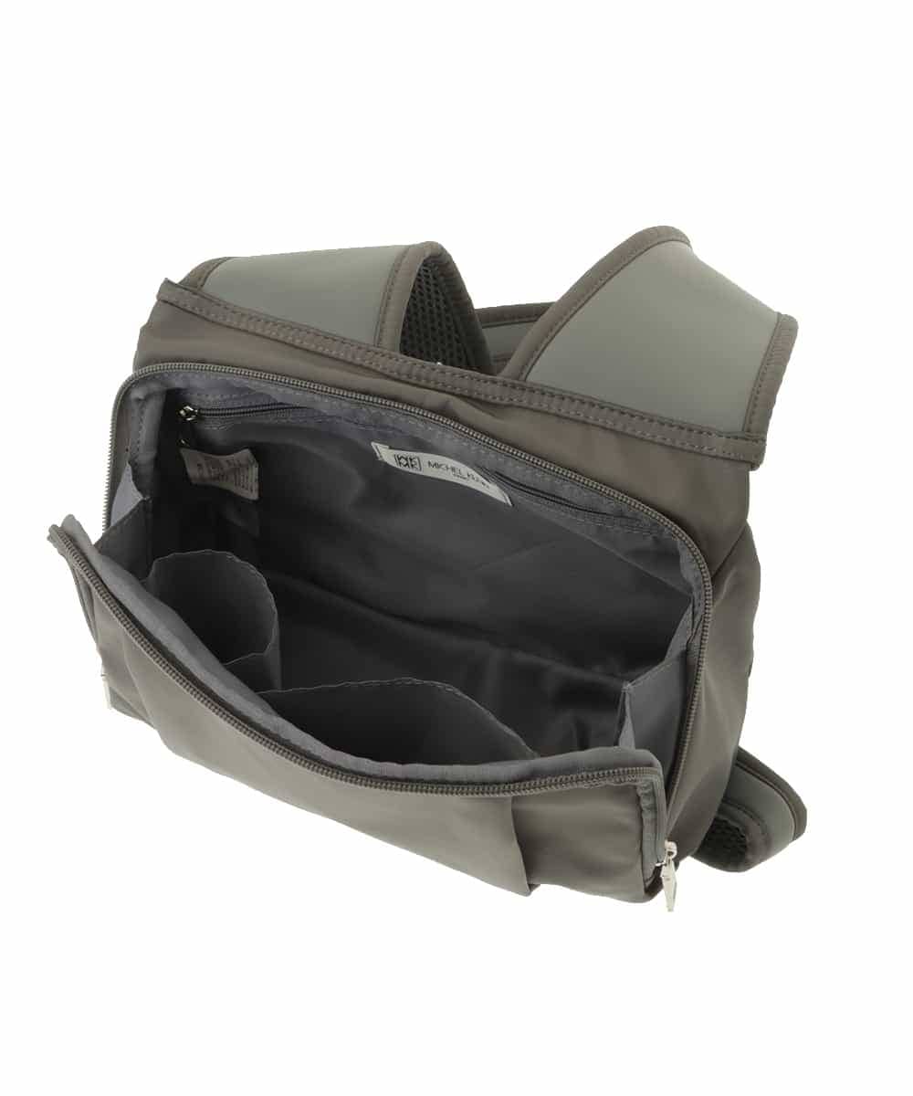BPRAS01140 MK MICHEL KLEIN BAG(MK ミッシェルクラン バッグ) 【人間工学デザイン】コンパクトショルダーバッグ グレー