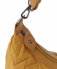 BPRAV02150 MK MICHEL KLEIN BAG(MK ミッシェルクラン バッグ) MKキルティングショルダーバッグ マスタード