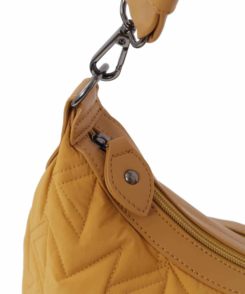 BPRAV02150 MK MICHEL KLEIN BAG(MK ミッシェルクラン バッグ) MKキルティングショルダーバッグ マスタード