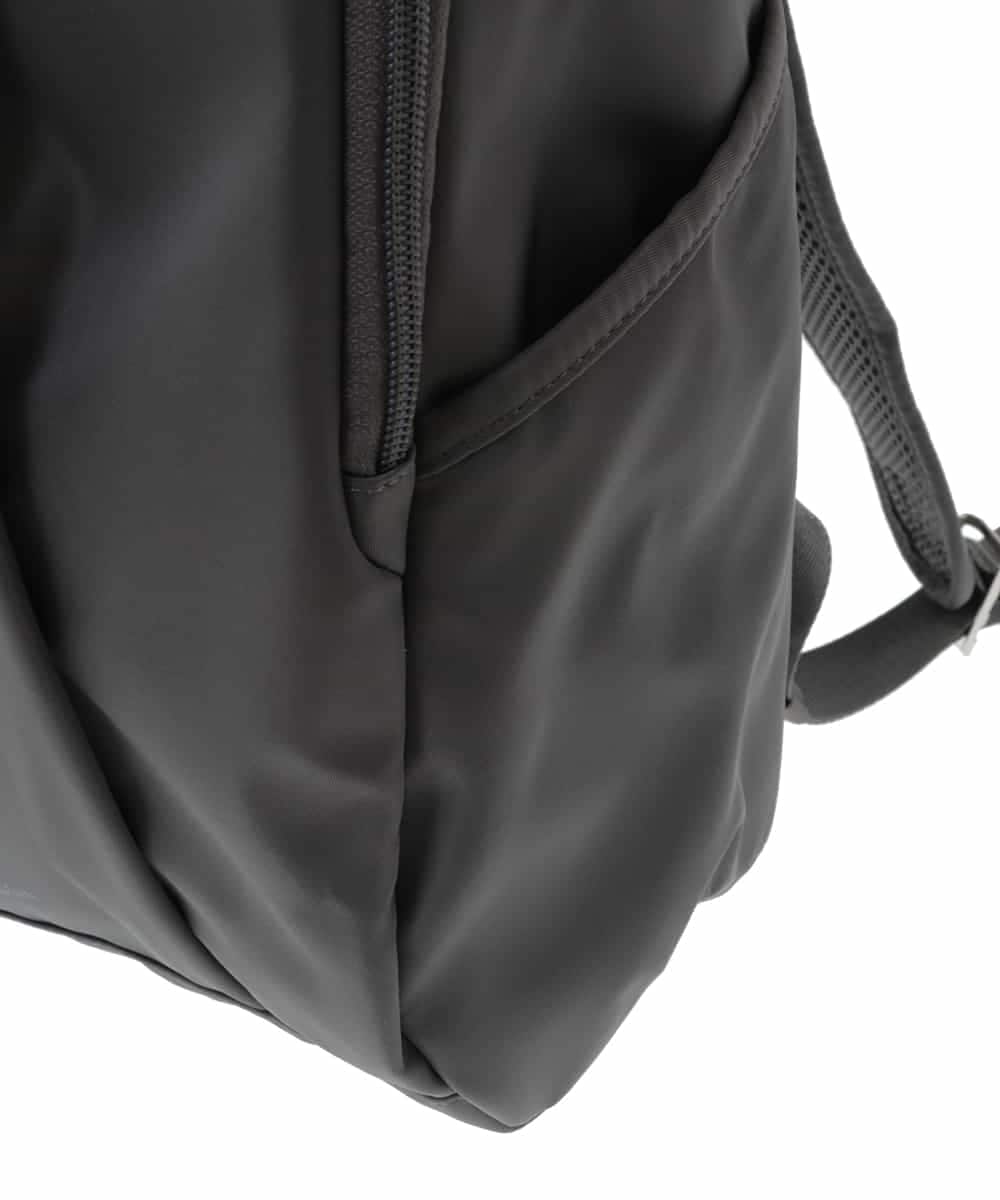 BPRAV02160 MK MICHEL KLEIN BAG(MK ミッシェルクラン バッグ) フロントタックコンパクトデザインリュック グレー
