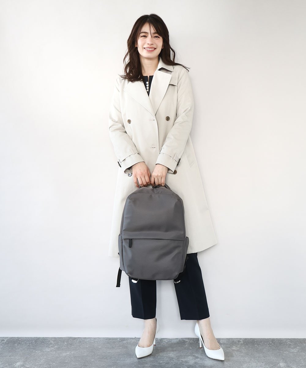 BPRED22180 MK MICHEL KLEIN BAG(MK ミッシェルクラン バッグ) [撥水/A4収納可]クッションポケット付きスクエアリュック グレー