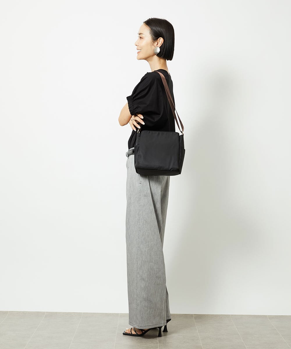 BPRGA61140 MK MICHEL KLEIN BAG(MK ミッシェルクラン バッグ) [軽量]サイドポケットスクエアショルダーバッグ ピンク