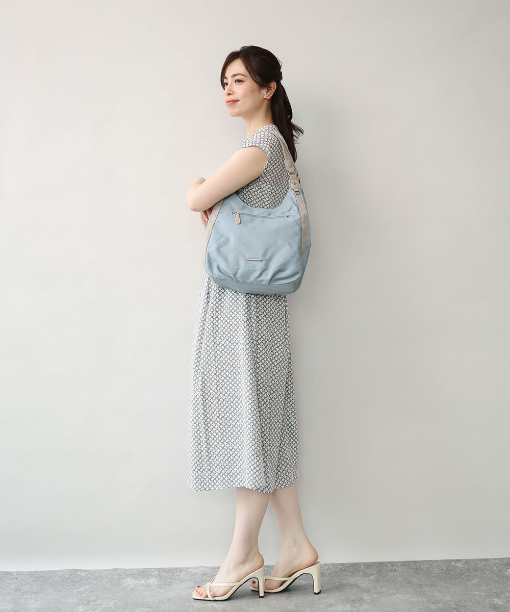 BPRGD61150 MK MICHEL KLEIN BAG(MK ミッシェルクラン バッグ) [2WAY]異素材ジョイントラウンドナイロントート ブラック