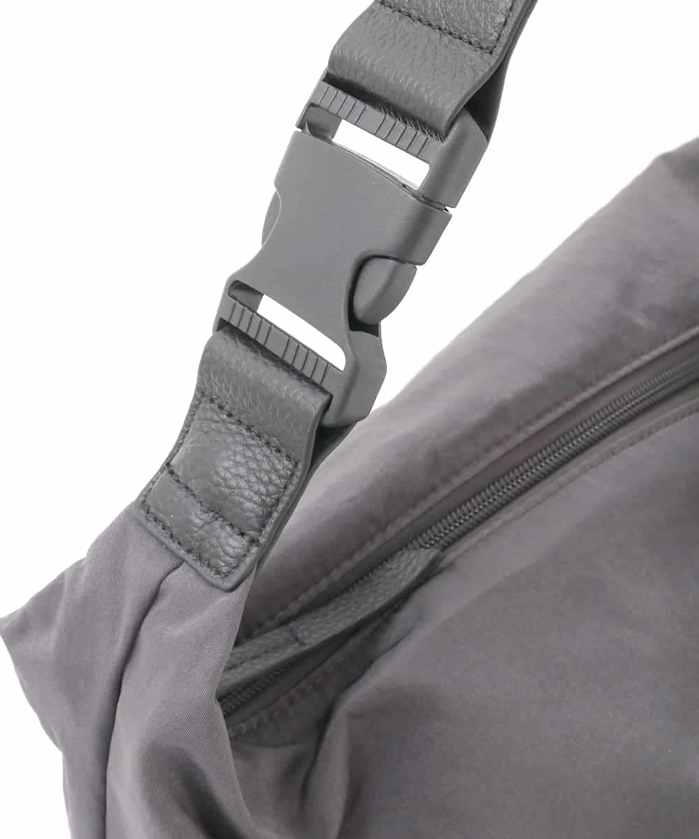 BPRGD92150 MK MICHEL KLEIN BAG(MK ミッシェルクラン バッグ) 【2WAY】ギャザーポケットナイロンデザインバッグ ダークグレー