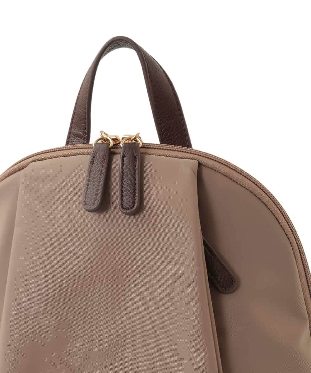BPRJA74160 MK MICHEL KLEIN BAG(MK ミッシェルクラン バッグ) [撥水/A4収納可]タックデザインラウンドジップリュック ベージュ