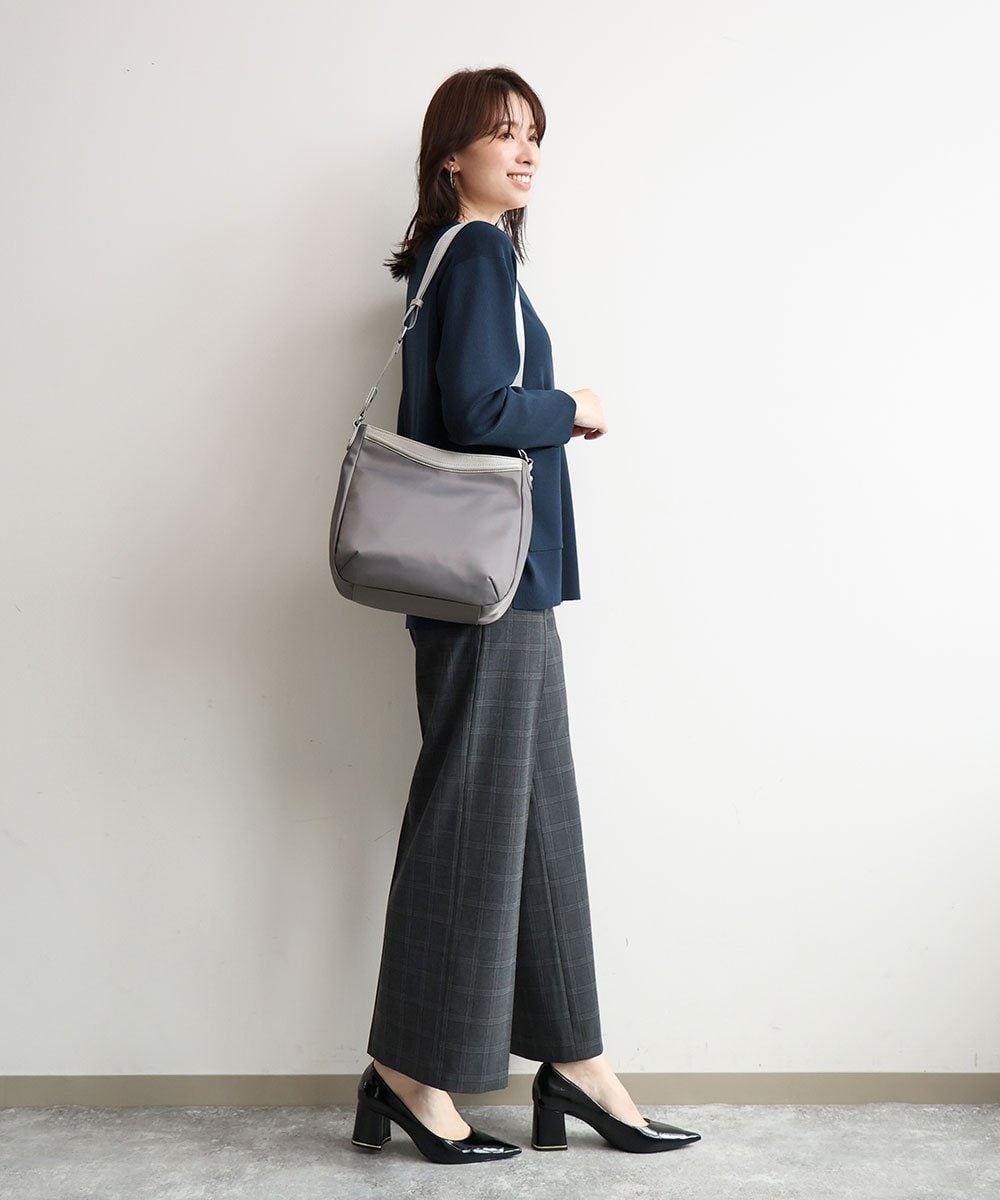 BPRJD23160 MK MICHEL KLEIN BAG(MK ミッシェルクラン バッグ) [撥水/軽量]ラウンドデザインレザーナイロンショルダー ベージュ
