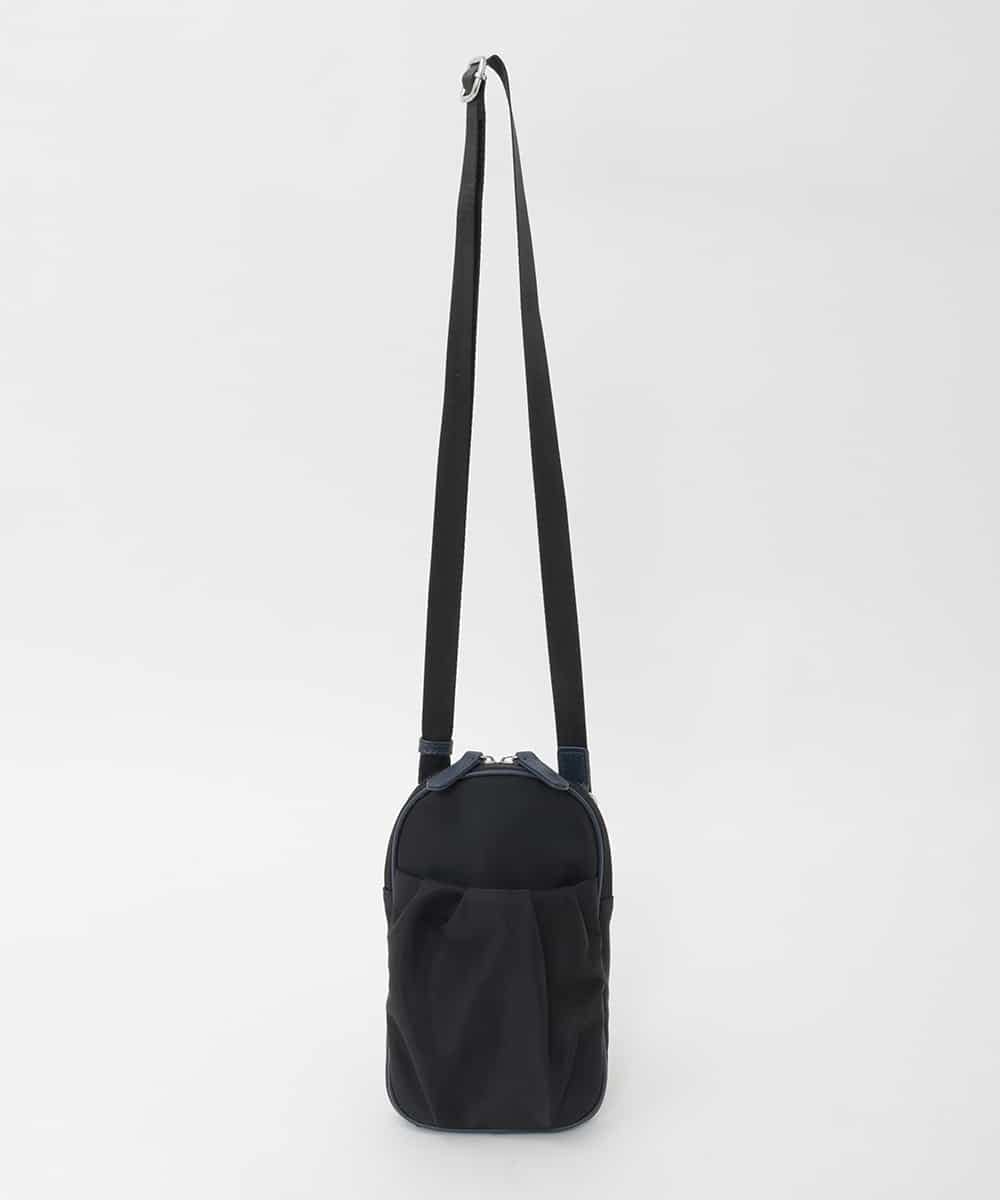 BPRJD81130 MK MICHEL KLEIN BAG(MK ミッシェルクラン バッグ) [撥水/超軽量]パイピングレザーデザインショルダーバッグ ブラック